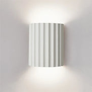 Vaelo Home Rilla Resin Wall Lamp – Ribbed Nordic Up & Down Wall Light