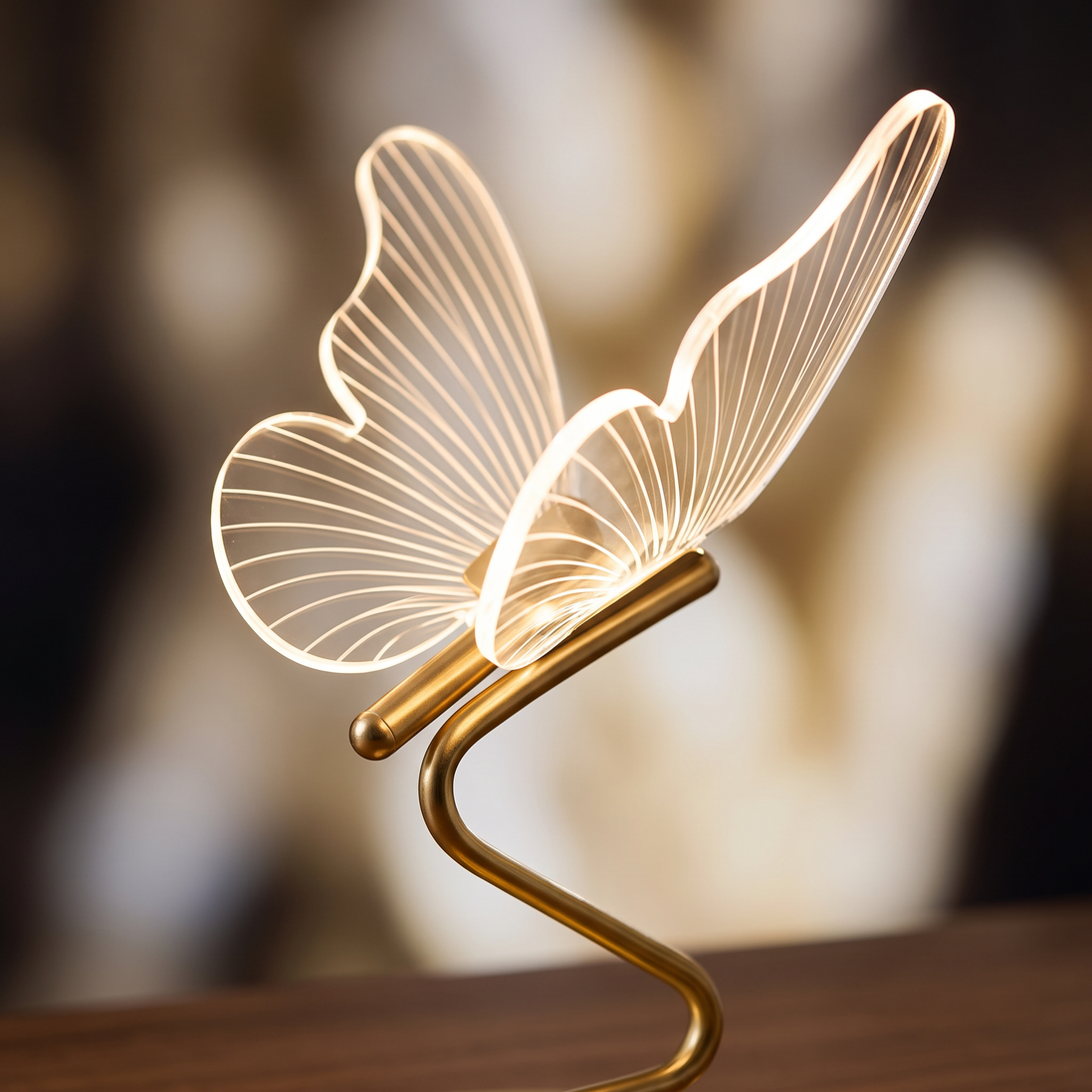 Close-up of the Alivrek Wing Table Lamp