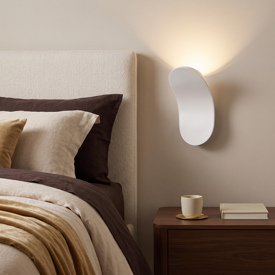 Nordic Wall Lamp in white